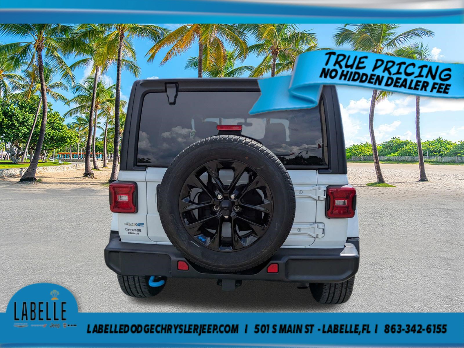 Used 2023 Jeep Wrangler Unlimited Sahara AWD/4WD image 5
