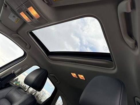 Used 2023 MAZDA CX-5 AWD 2.5 S w/ Premium Package image 22