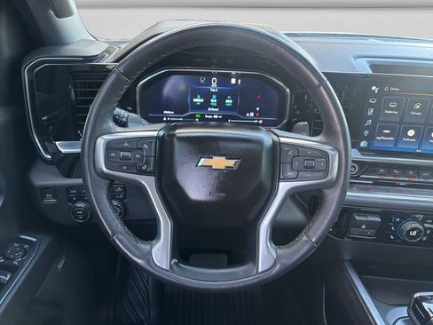 Used 2023 Chevrolet Silverado 1500 LTZ w/ LTZ Premium Package AWD/4WD image 12