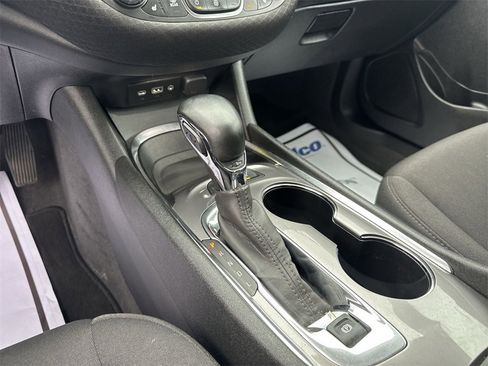 Used 2024 Chevrolet Malibu LT image 20