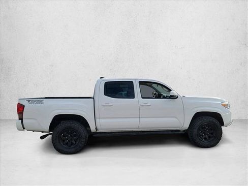 Used 2023 Toyota Tacoma SR AWD/4WD image 4