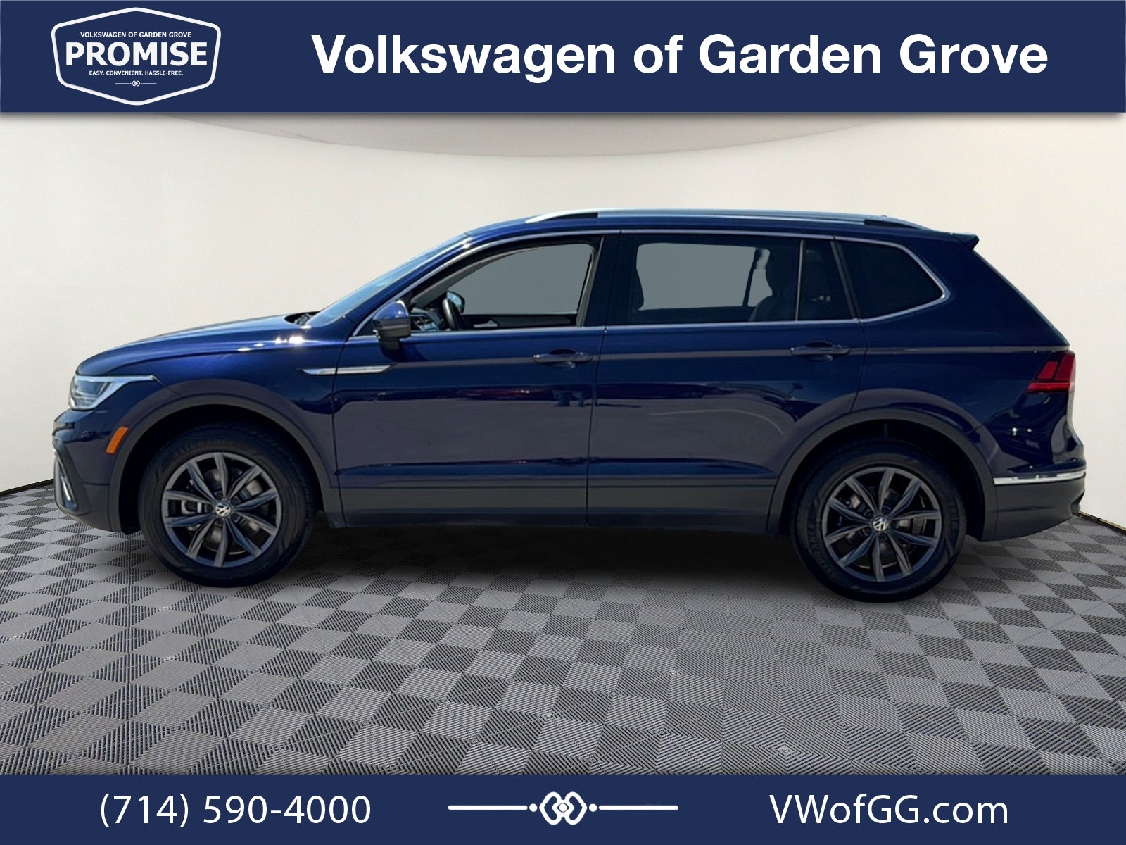 Used 2023 Volkswagen Tiguan SE FWD image 5