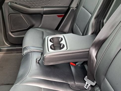 Used 2020 Ford Escape Titanium w/ Titanium Premium Package 2.0 image 29