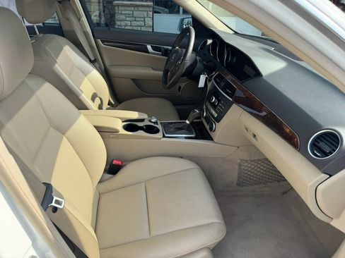 Used 2013 Mercedes-Benz C 250 C 250 Sport Sedan 4D image 34