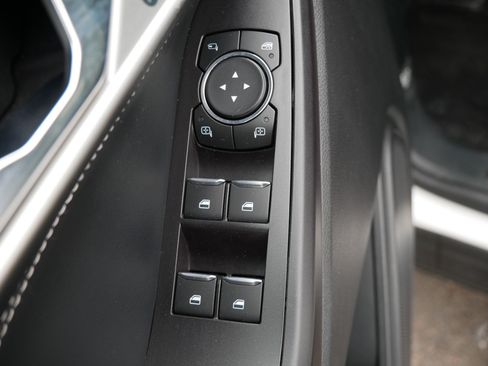 Used 2020 Ford Explorer ST image 19