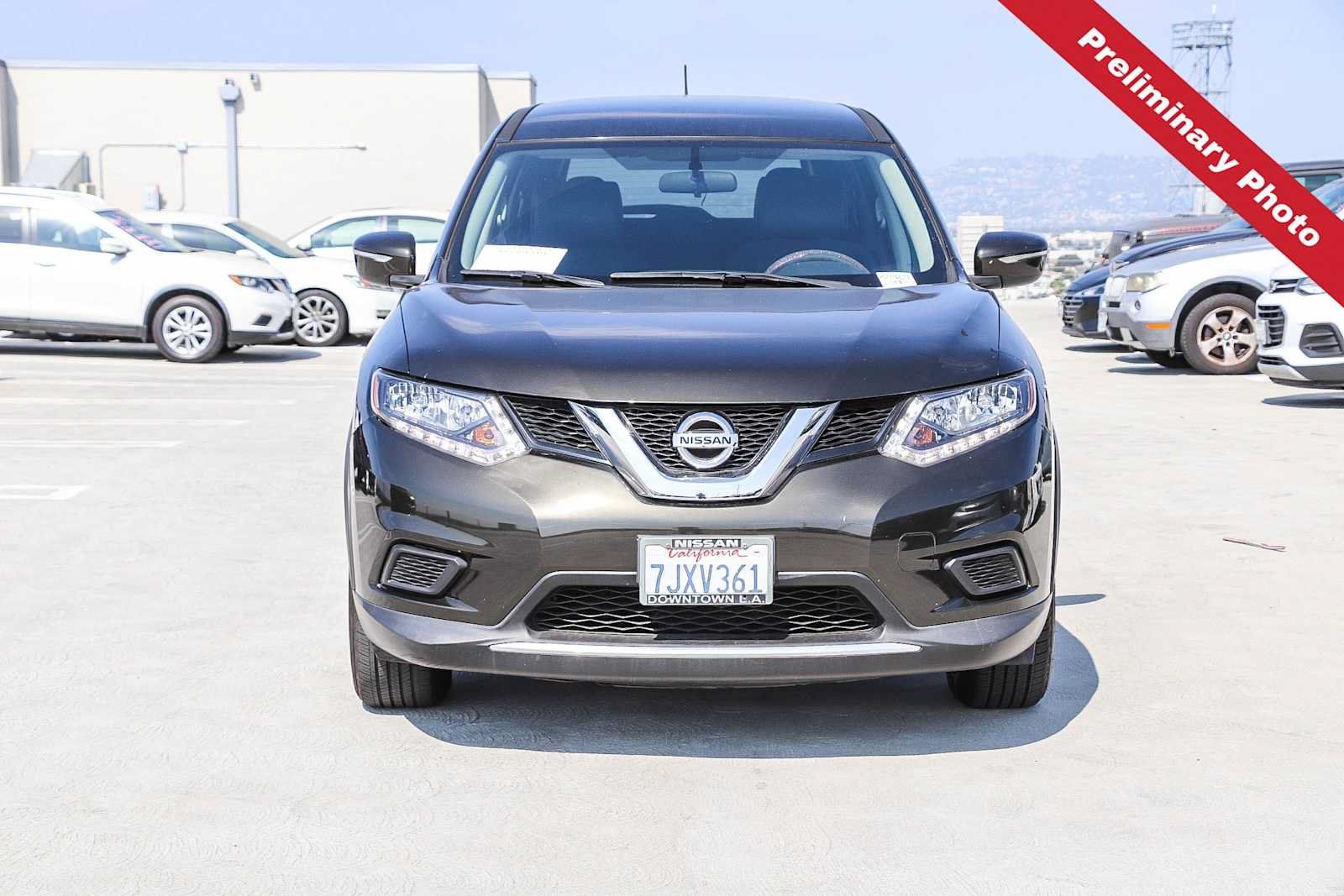 Used 2015 Nissan Rogue S w/ S Family Package FWD image 2