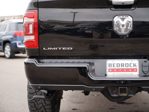 Used 2019 RAM 3500 Limited image 10