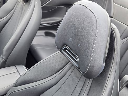 Used 2024 Mercedes-Benz CLE 300 4MATIC Cabriolet image 19