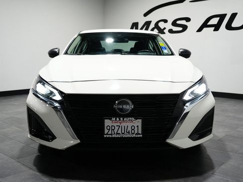 Used 2024 Nissan Altima 2.5 S image 10