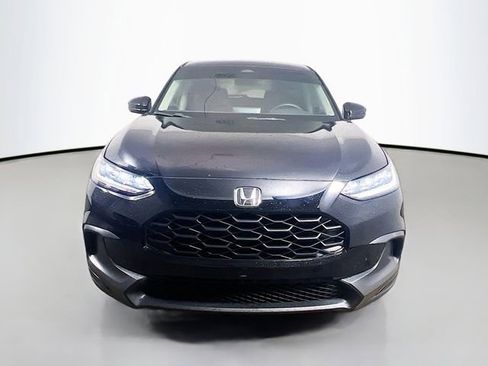 Certified 2024 Honda HR-V LX image 2