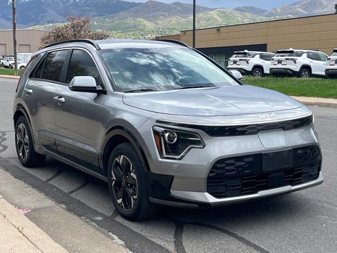 Used 2023 Kia Niro Wind image 6