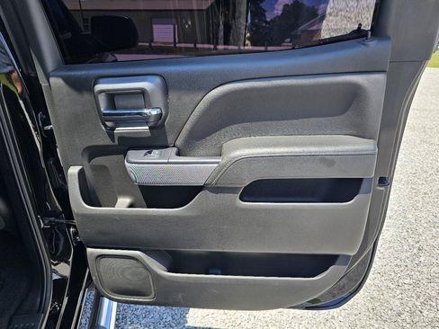 Used 2018 Chevrolet Silverado 1500 LT w/ Texas Edition AWD/4WD image 27