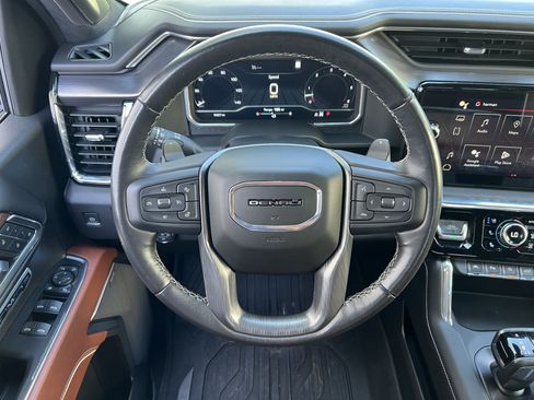 Used 2023 GMC Sierra 1500 Denali Ultimate AWD/4WD image 25