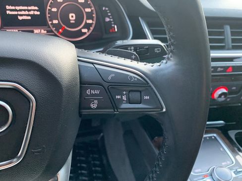 Used 2018 Audi Q7 3.0T Premium Plus w/ Premium Plus Package image 34