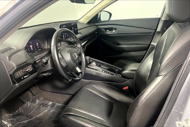 Used 2024 Honda Accord EX-L image 13
