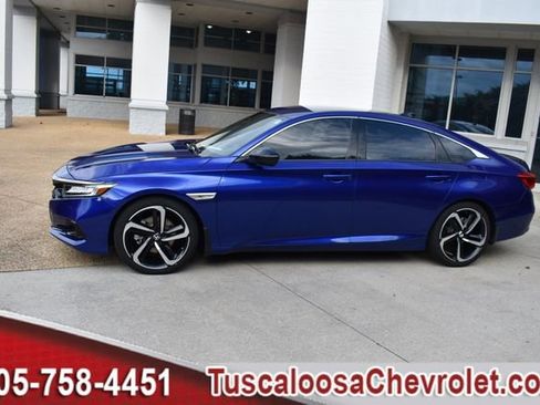 Used 2022 Honda Accord Sport image 6