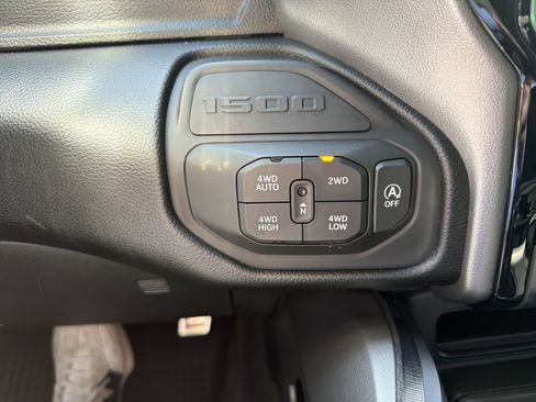 Certified 2022 RAM 1500 Laramie AWD/4WD image 35