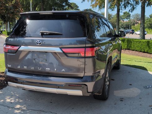 Used 2023 Toyota Sequoia Capstone AWD/4WD image 10