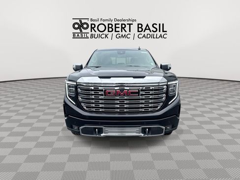 New 2026 GMC Sierra 1500 Denali w/ Denali Reserve Package AWD/4WD image 3