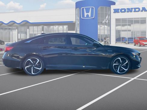 Used 2022 Honda Accord Sport image 10
