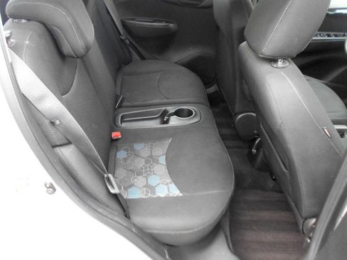 Used 2016 Chevrolet Spark LT image 19
