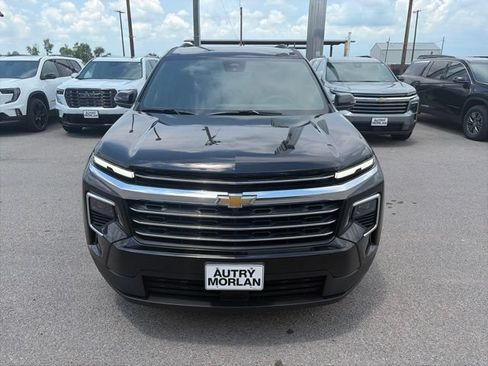 New 2026 Chevrolet Traverse LT w/ LPO, Floor Liner Package FWD image 9