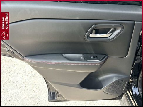 Certified 2025 Nissan Rogue SV AWD/4WD image 23