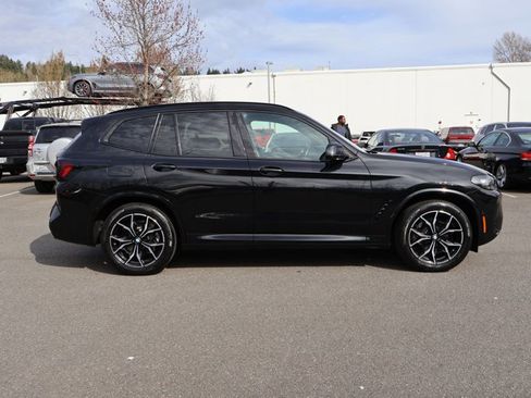 Used 2024 BMW X3 xDrive30i w/ Premium Package image 4