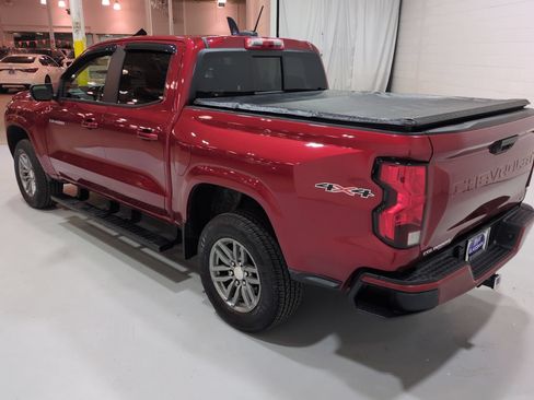 Used 2024 Chevrolet Colorado LT w/ LT Convenience Package II AWD/4WD image 5