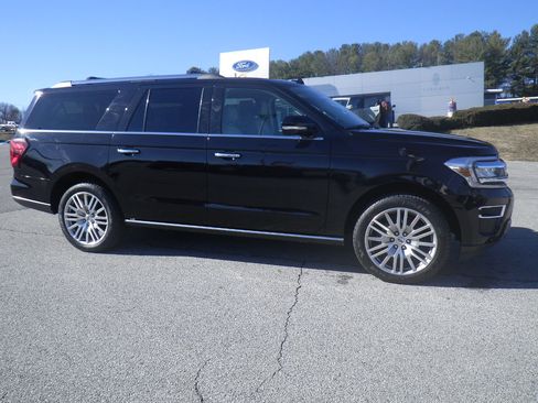 Certified 2024 Ford Expedition Max Limited image 7