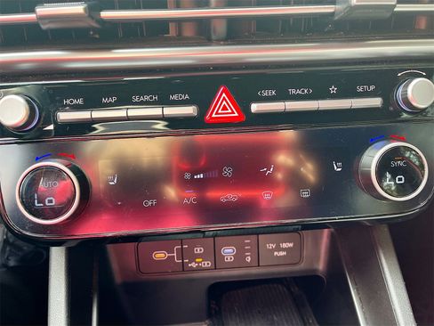 Used 2025 Hyundai Santa Cruz XRT image 16