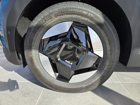 New 2026 Kia EV9 Wind image 8