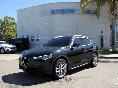 Used 2019 Alfa Romeo Stelvio Ti image 1