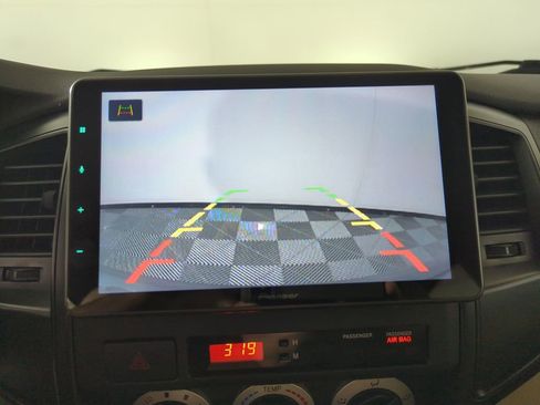 Used 2011 Toyota Tacoma PreRunner image 15