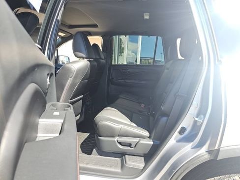 Used 2022 Honda Passport TrailSport image 8