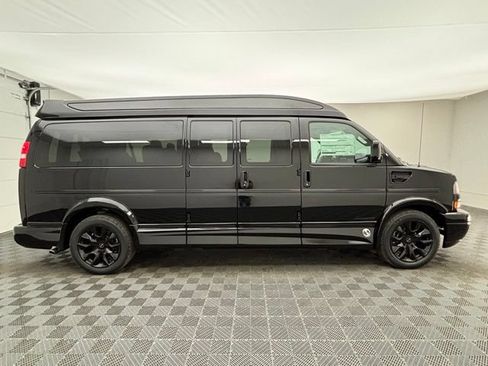 New 2026 GMC Savana 2500 Extended w/ Driver Convenience Package RWD image 6