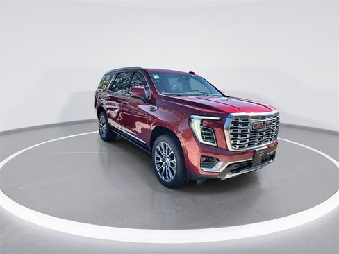 New 2026 GMC Yukon Denali w/ Sun & Power Step Package image 2
