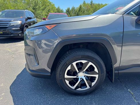 Used 2020 Toyota RAV4 LE w/ All Weather Liner Package AWD/4WD image 19