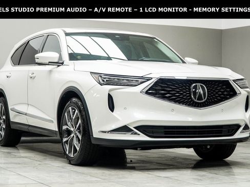 Used 2024 Acura MDX FWD w/ Technology Package image 4