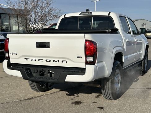 Used 2023 Toyota Tacoma SR image 7