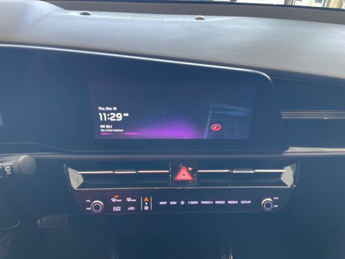 Used 2023 Kia Niro Wind image 12