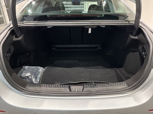 Used 2024 Mercedes-Benz E 350 4MATIC Sedan w/ Airmatic Package image 37