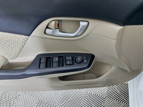 Used 2015 Honda Civic LX image 15