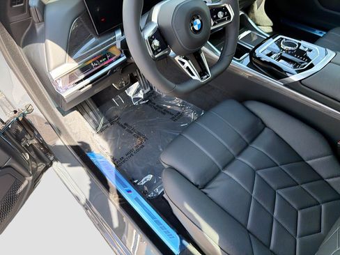 New 2026 BMW 760i xDrive AWD/4WD image 25