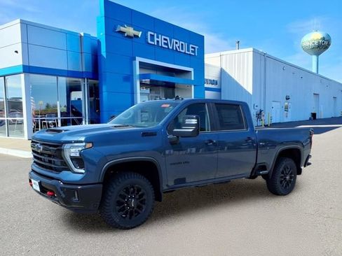 New 2026 Chevrolet Silverado 3500 LT w/ Trail Boss Package AWD/4WD image 8