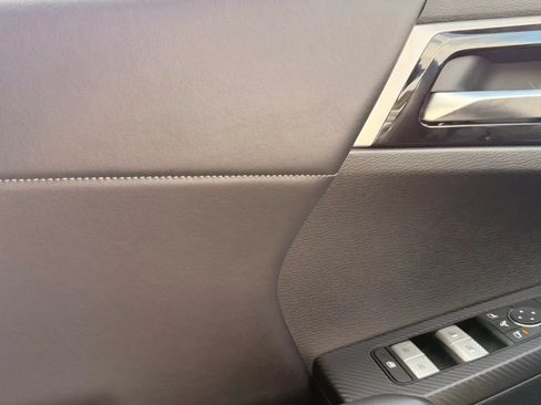 Used 2025 Mitsubishi Outlander SE AWD/4WD image 28