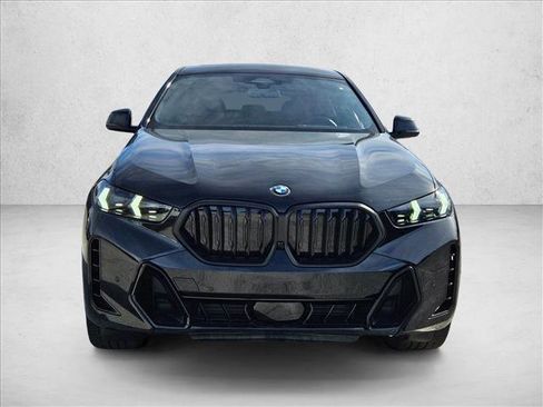 New 2026 BMW X6 xDrive40i w/ Climate Comfort Package image 6