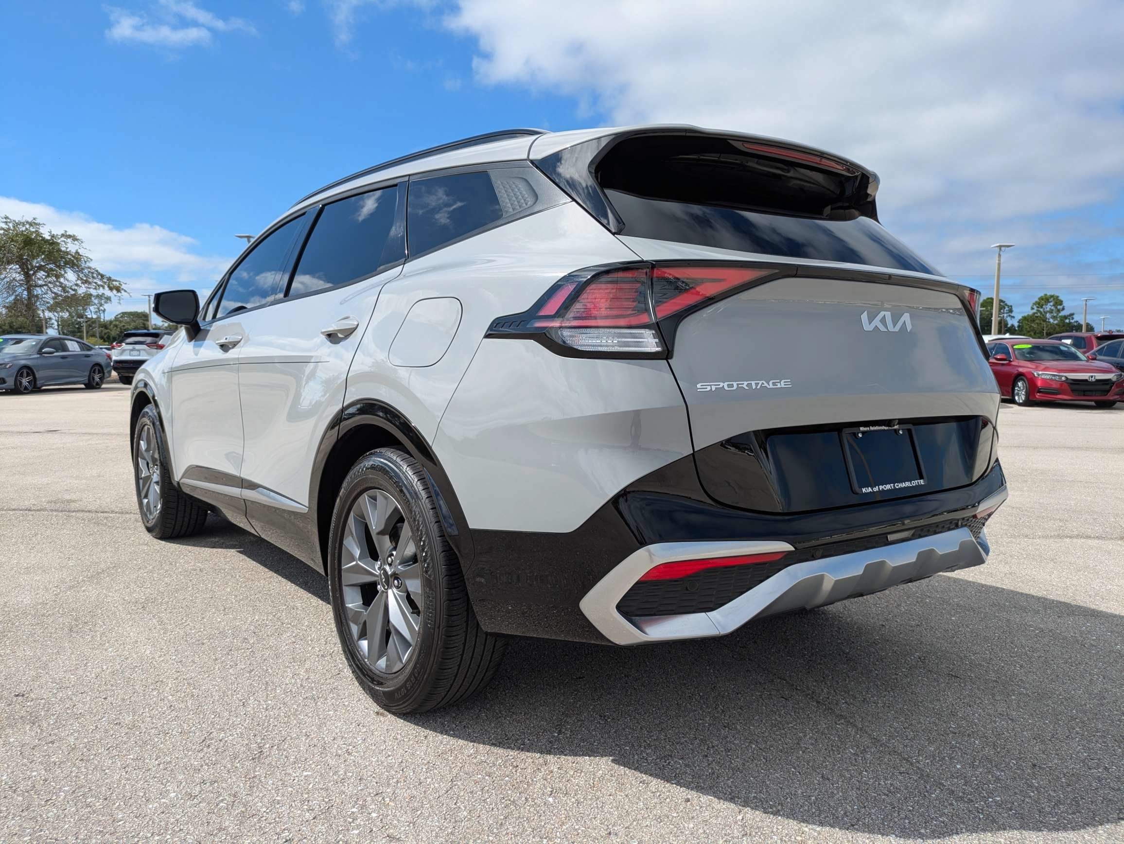 Used 2023 Kia Sportage SX FWD image 6