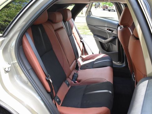 New 2025 MAZDA CX-30 Carbon image 20