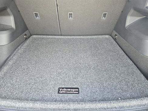 New 2026 Volkswagen Tiguan SE image 25